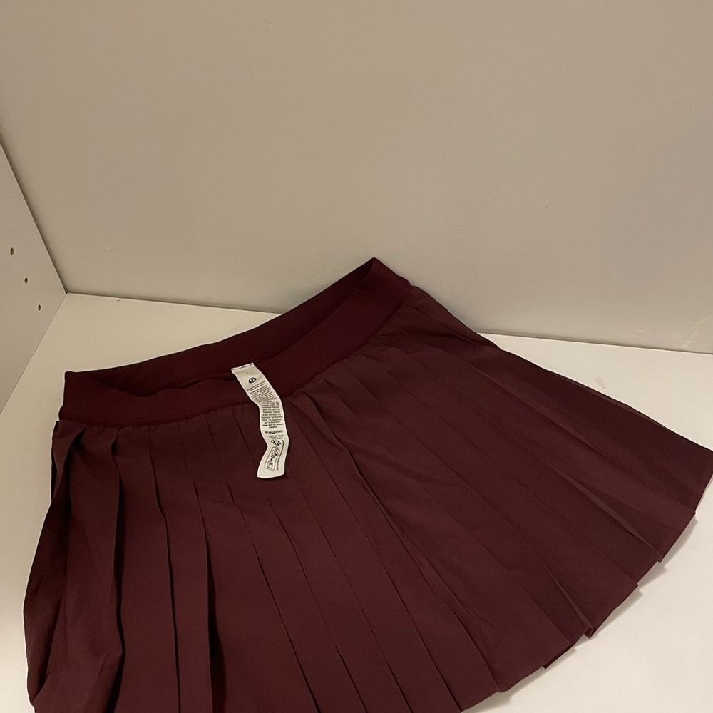 Lululemon Pleated Maroon Skort - Women's Skirt